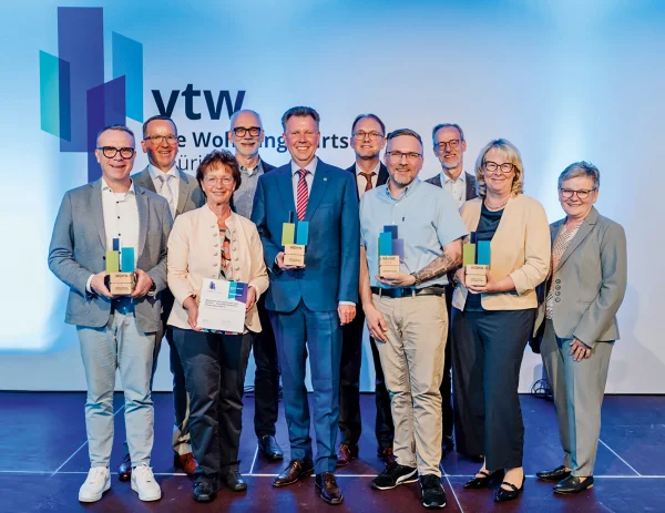 Preisträger „WohnRäume 2025“ und Jurymitglieder